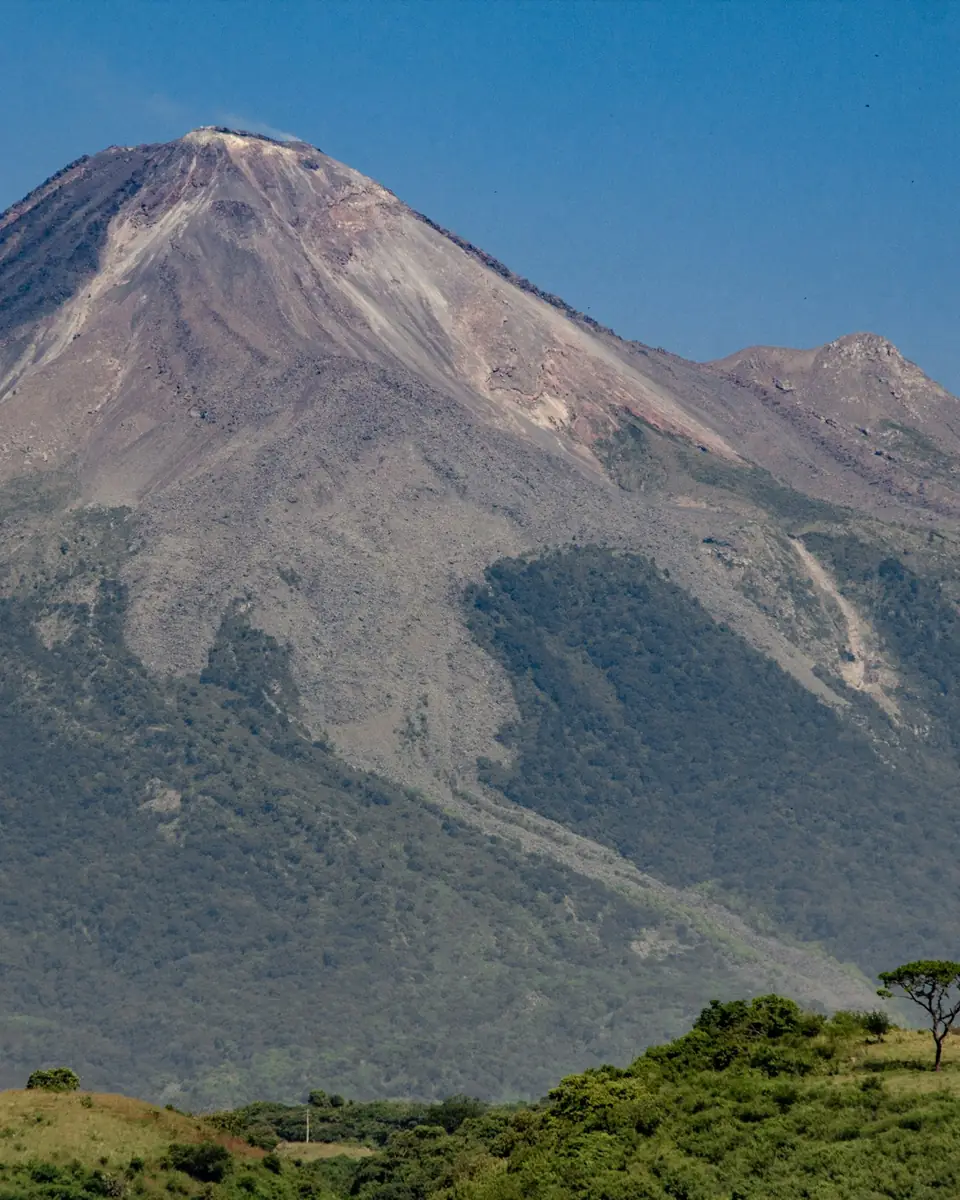 Volcán de Colima, foto de paisaje de la región